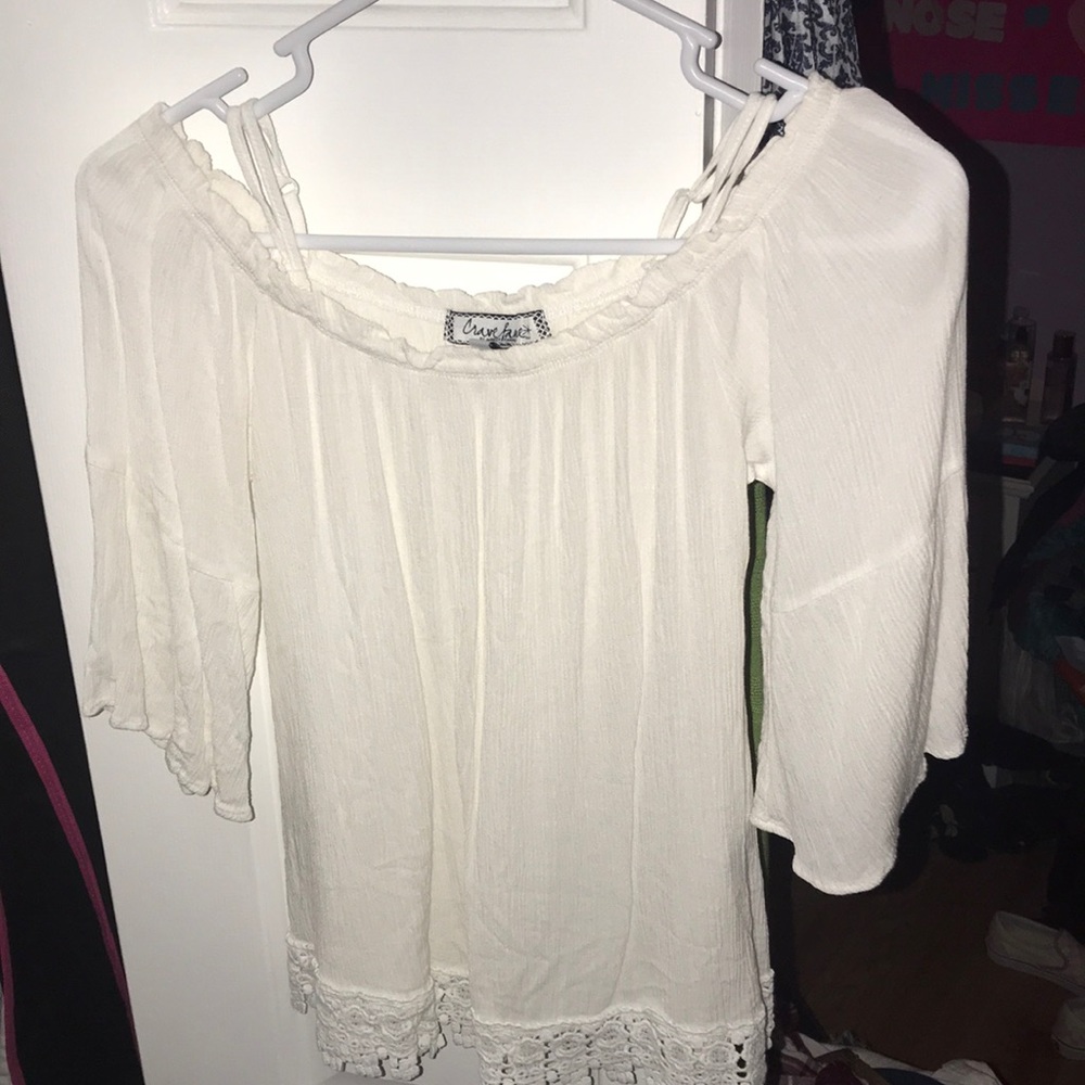 ALMOST FAMOUS Off Shoulder 3-Quarter Sleeve (S)